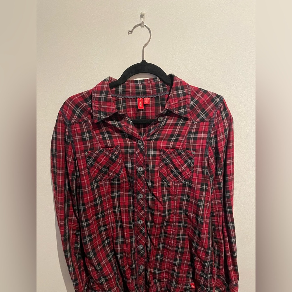 Excellent condition
Edc Casual Women’s Button Down